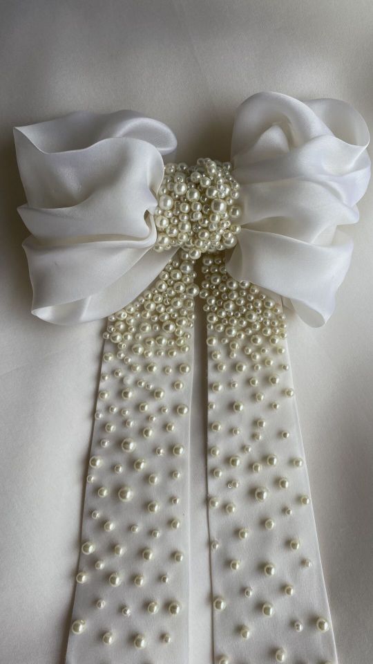 İpek Tafta Serpme İnci Fiyonk