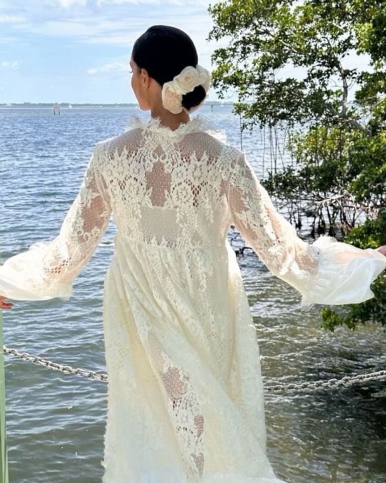 Gül Rozetli Scrunchie