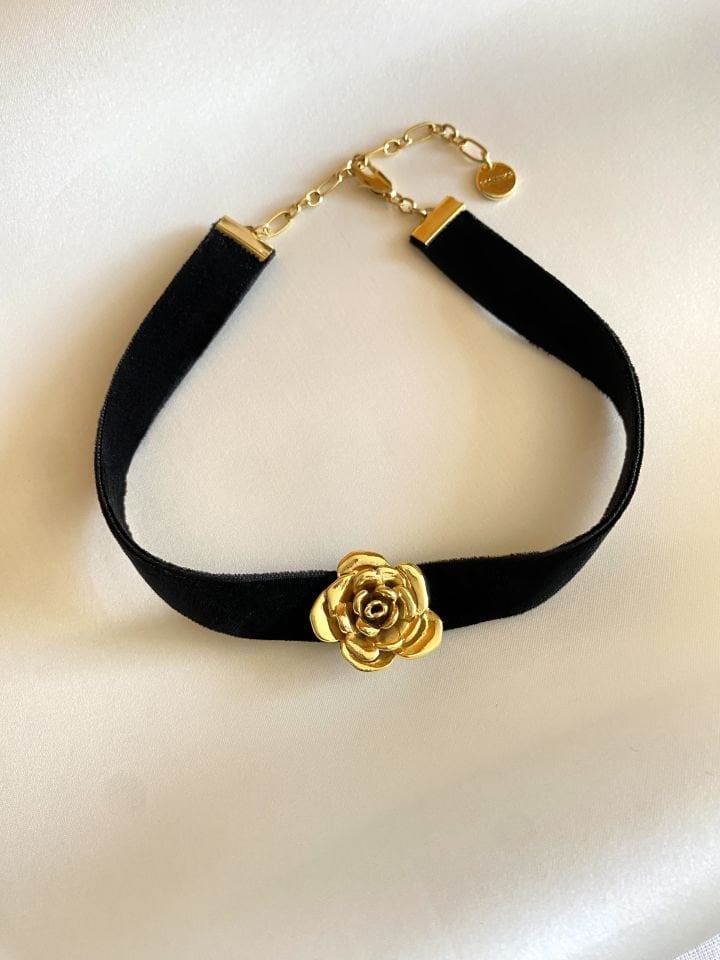 Rosie Choker